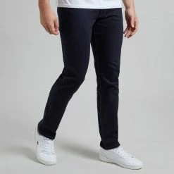 Wrangler Dark Blue Greensboro Regular Stretch Jeans