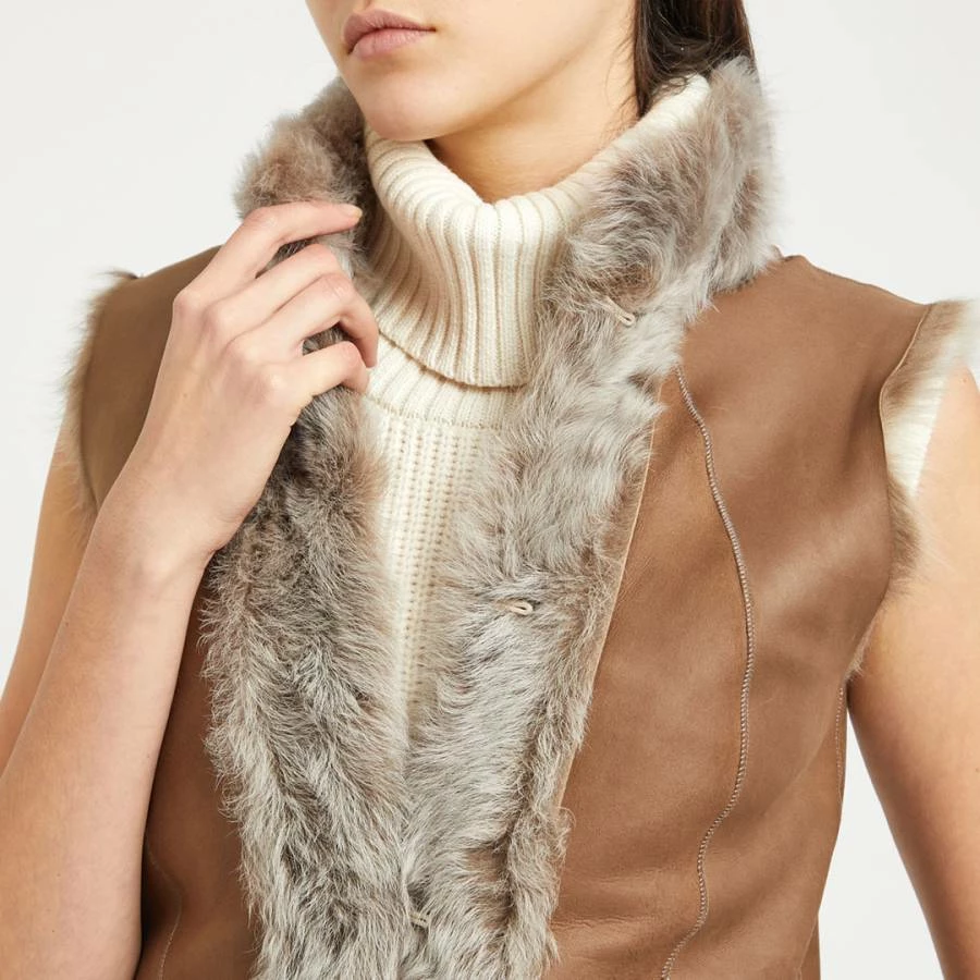 Max And Zac London Beige Long Reversible Shearling Gilet 6 Max And Zac London Beige Long Reversible Shearling Gilet - Image 4