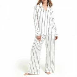 BLUEBELLA White & Black Beau Long Pyjama Set